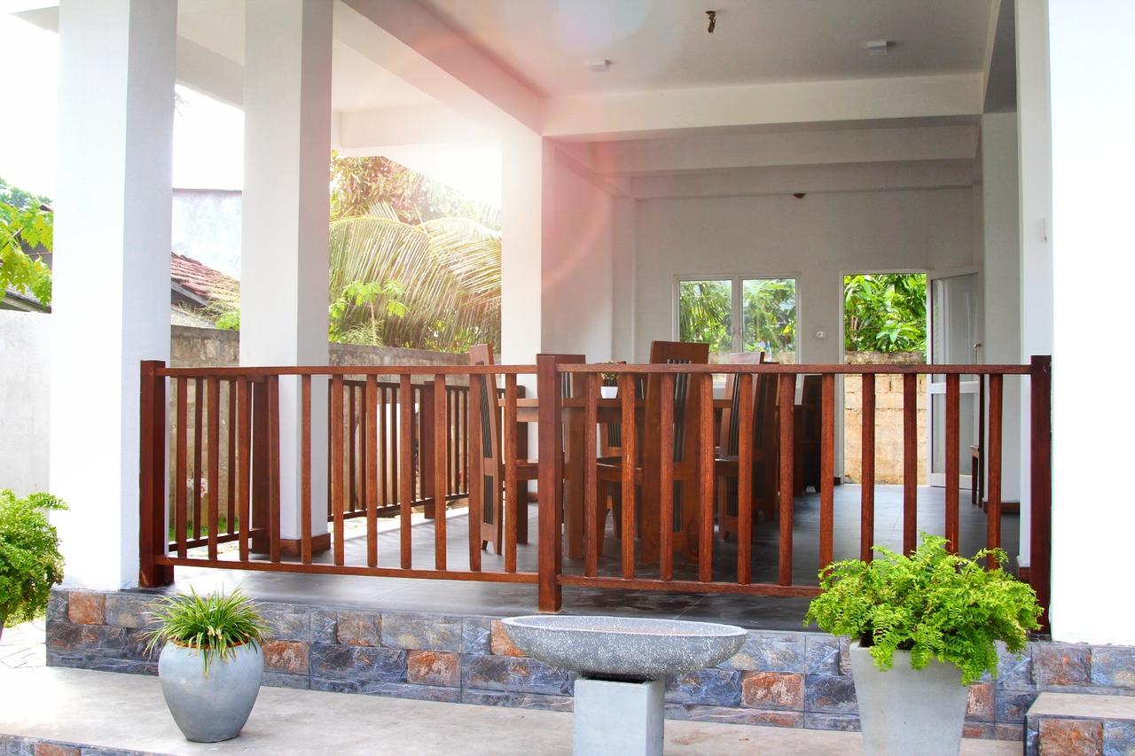 Himawari Beach Villa Matara Exteriér fotografie